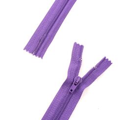 Молния 18 см спираль тип 4, неразъемная, слайдер 23  автомат