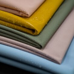 WM00N8 Ткань курточная, шир.137 см, 100%ПЭ с ПУ, 215г/м², однотонная